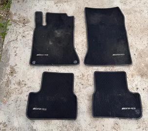 TAPPETINI MERCEDES CLASSE A W176 AMG