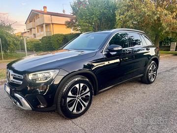 Mercedes  GLC