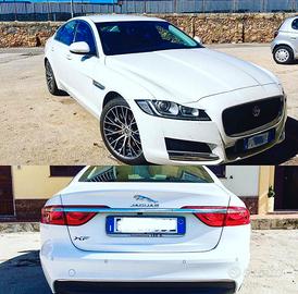 Jaguar xf 2016 con motore da riparare