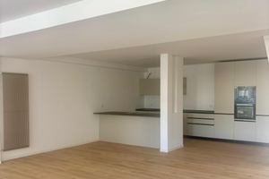 Bicamere biservizi con garage ristrutturato