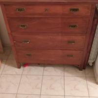 mobile con cassettoni 