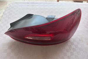 Faro posteriore dx Volkswagen Scirocco 2011