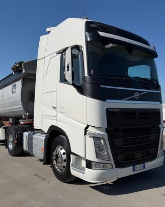 Volvo Fh 13 540 euro 6 + vasca menci in ferro 10 g