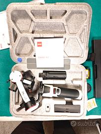 Gimbal Zhiyun Crane 3  bianco e nero 