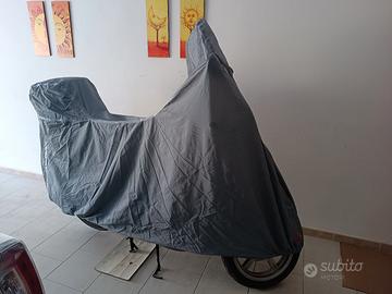 Scarabeo 200cc Aprilia
