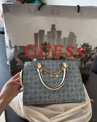 Borsa nuova Guess