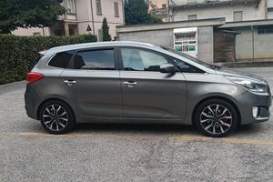 Kia Carens 1.7 CRDI 