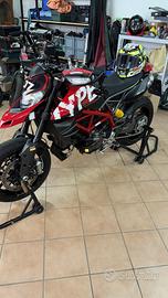 Hypermotard 950