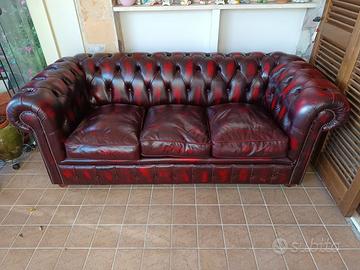 Divano e poltrone Chesterfield