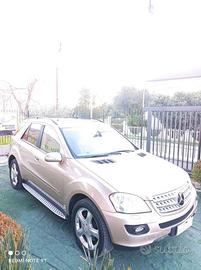 Mercedes ml 4.0 cdi*led*xeno*pelle*tetto