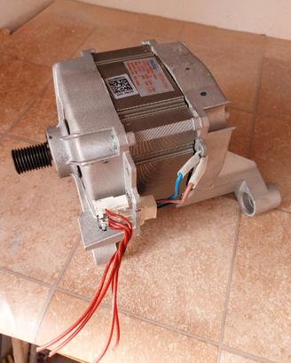 motore lavatrice electrolux 