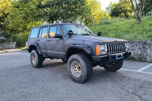 Jeep Cherokee XJ 4.0 Automatico ASI GPL – 1990