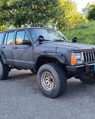 Jeep Cherokee XJ 4.0 Automatico ASI GPL – 1990