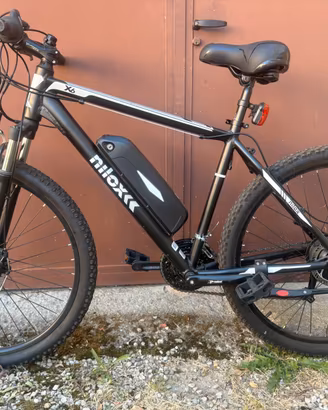 Bicicletta elettrica nilox x6