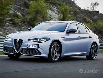 Alfa Romeo Giulia 2.2 Turbodiesel 160 CV AT8 ...