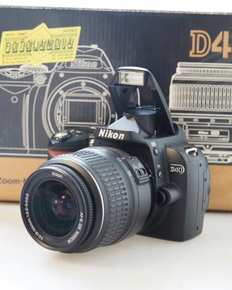 NIKON D40