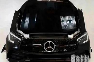 Mercedes GLC W253 Restyling AMG Muso Paraurti Fari