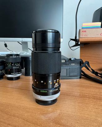 Canon FD 200mm f/4 S.S.C. Teleobiettivo