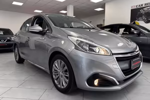 Peugeot 208 BlueHDi 100 S&S 5 porte Allure