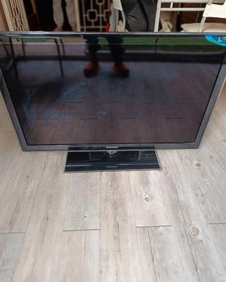 TV led Samsung UE40C5100QW