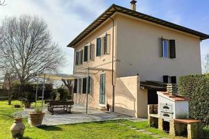Villa di 386 m² con più di 5 locali a San Giuliano