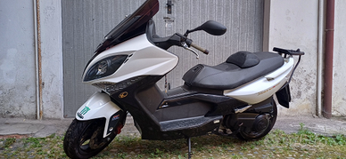 Kymco xciting 300 r