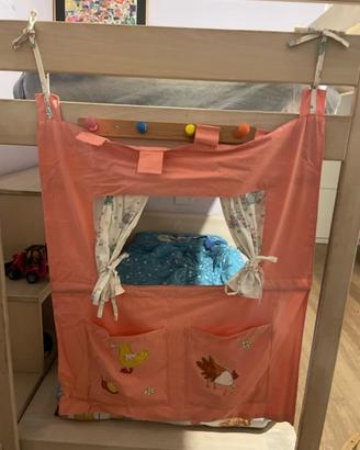 Teatrino per marionette di stoffa