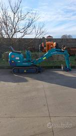 MINIESCAVATORE KUBOTA K-008