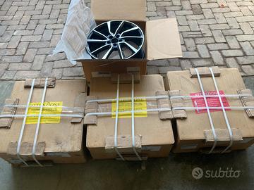 Cerchi in lega 17 pollici