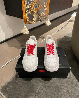 Nike Air Force 1 Low Supreme White 43
