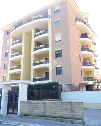 2 LOCALI A POMEZIA
