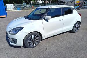 SUZUKI Swift 1.2 Hybrid Top (04/2017), 93.000 km