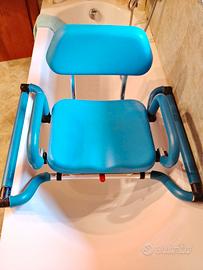 sedile girevole per vasca