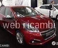 Peugeot 208 musata frontale 2018