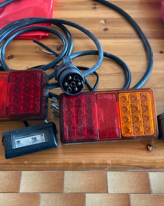 Kit fanali rimorchio