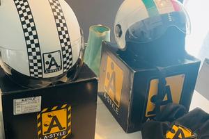 Caschi per vespa molto belli molto belli design.