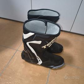 stivali supersport per moto