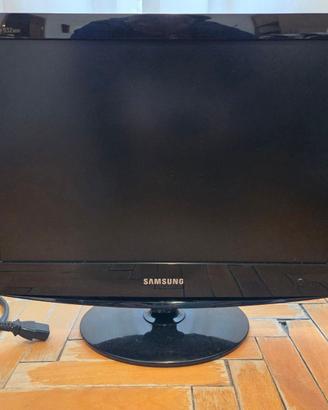 Monitor TV Samsung 932MW 19"(48 cm)