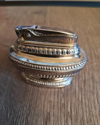 Accendino vintage Ronson Queen Anne
