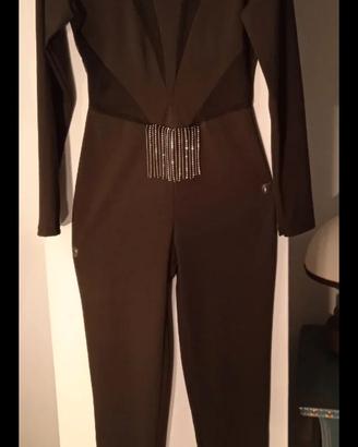 tuta nera in jersey con strass 