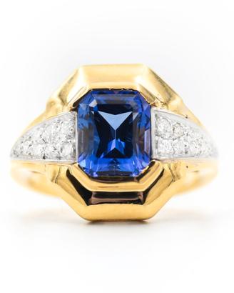 Anello in Oro Giallo con Tanzanite ct 2,77