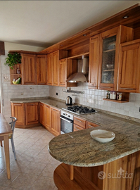 Cucina Completa in Legno Massello
