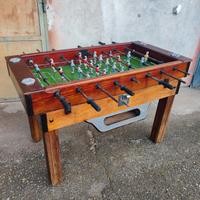 antico CALCIOBALILLA in legno e ferro