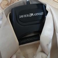 vestito Javier Arnaiz e camicia Carlo Pignatelli 