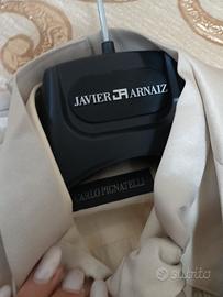 vestito Javier Arnaiz e camicia Carlo Pignatelli 