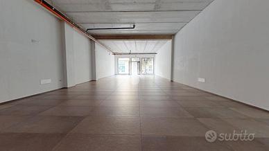 MULTILOCALE A FRANCAVILLA FONTANA