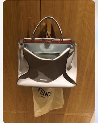 Borsa peekaboo Fendi large
