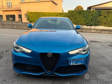 Alfa Giulia 280 CV AT8 Q4 Veloce