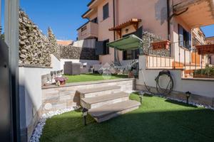 3 LOCALI A FONTE NUOVA