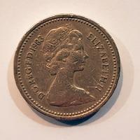 Rara moneta one pound del 1983 elisabetta ii